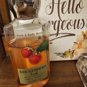 Bath & Body Works Wild Strawberry Leaf shower gel BBW